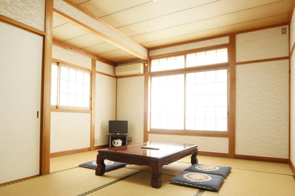 Bekkan Kawanatsu Hotel Shin'onsen Exterior foto